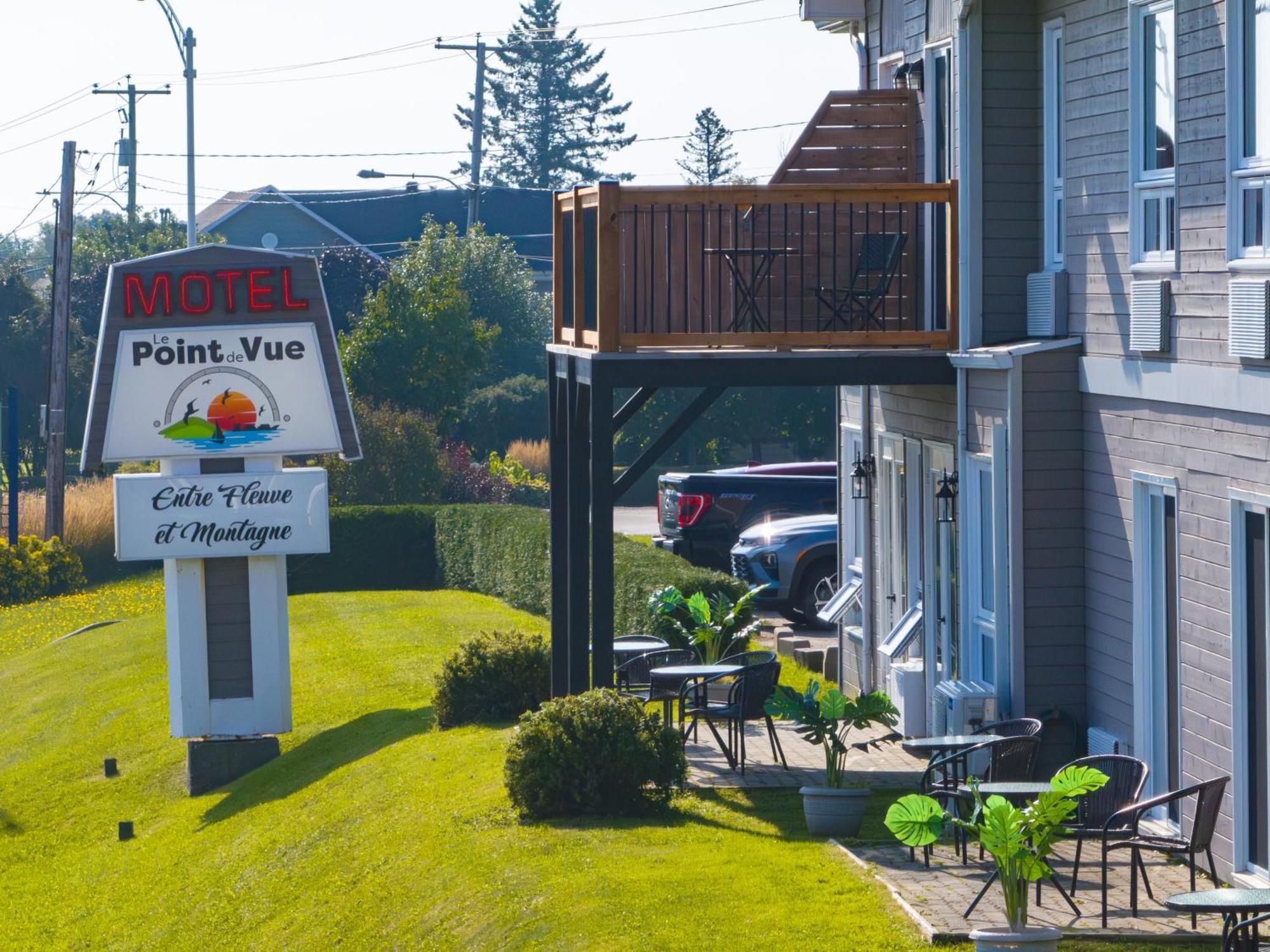 Motel Le Point De Vue La Malbaie Exterior foto